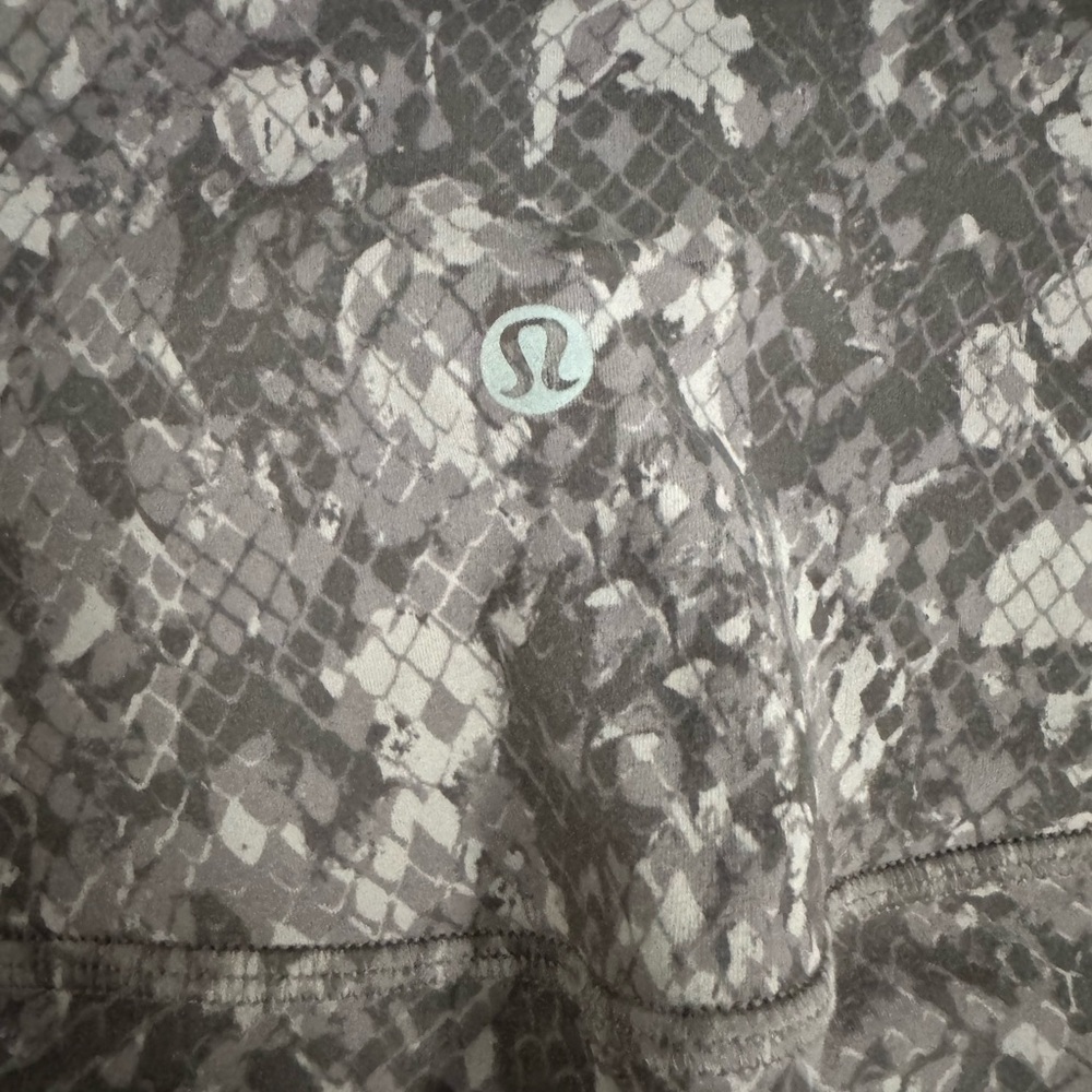 Lululemon align leggings - Picture 3 of 4